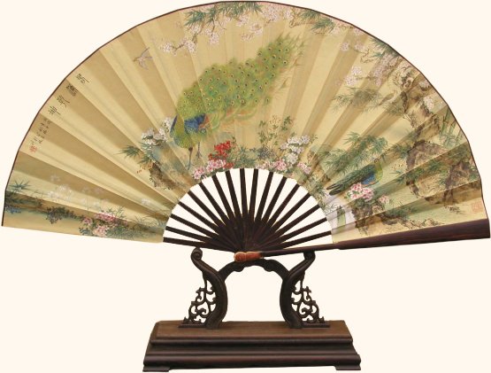 Silk-leaf folding fan with peacocks and flowers