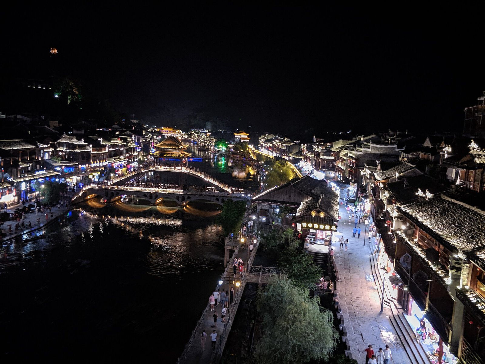 Fenghuang town night.